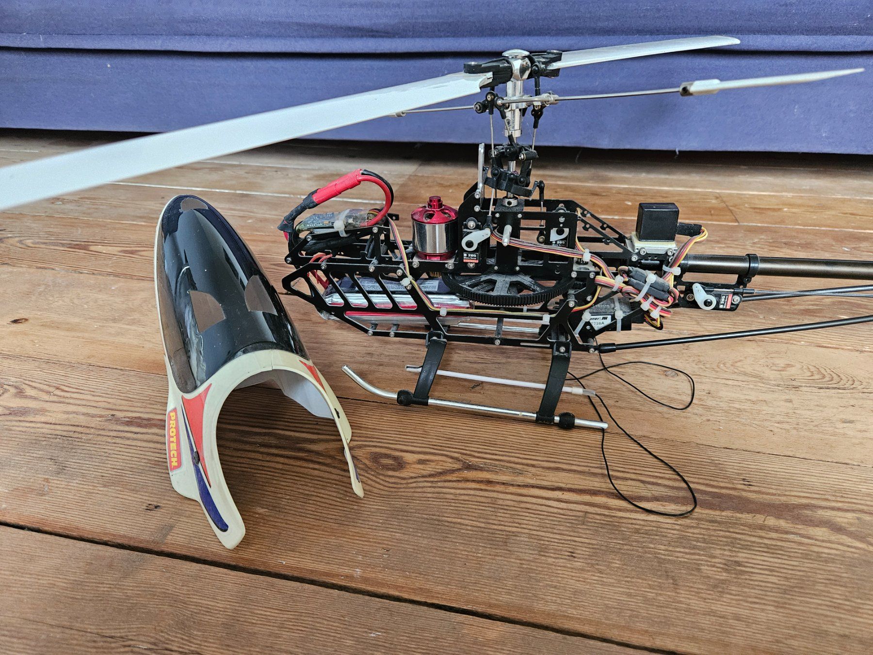 Modellismo RC: Helikopter Zoom 450 Protech RC – Usato da Tägerwilen venduto da picasso811 5