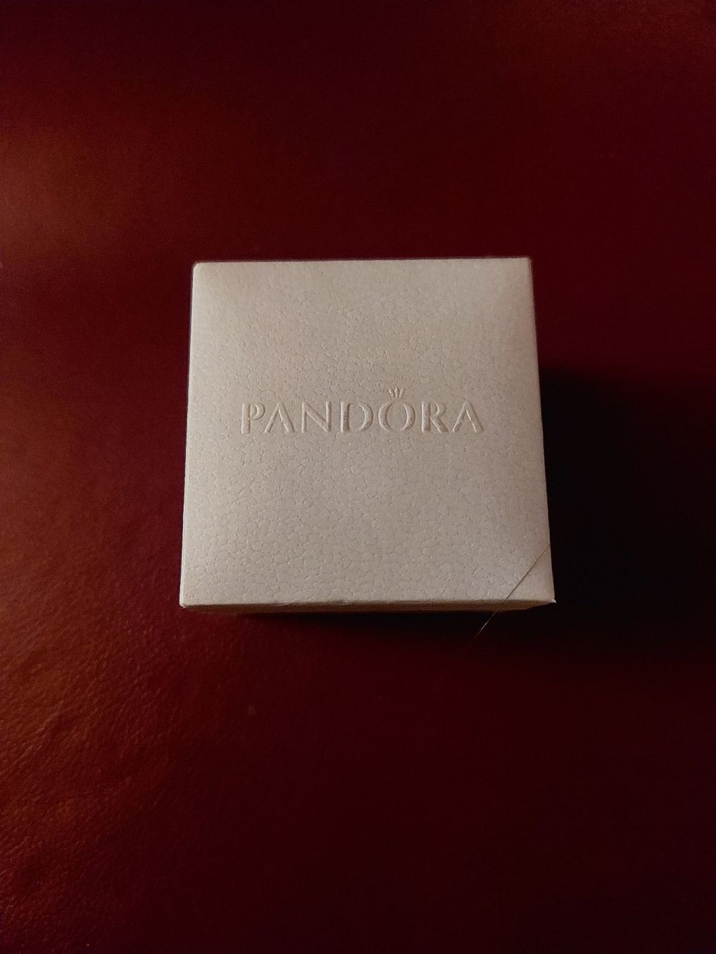 Pandora Portagioie: Pandora Schmuckschachtel / Ringbox / Schmuckschatulle – Usato da Büttikon AG venduto da lca_v7pb