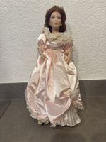 Poupée en porcelaine - Sissi