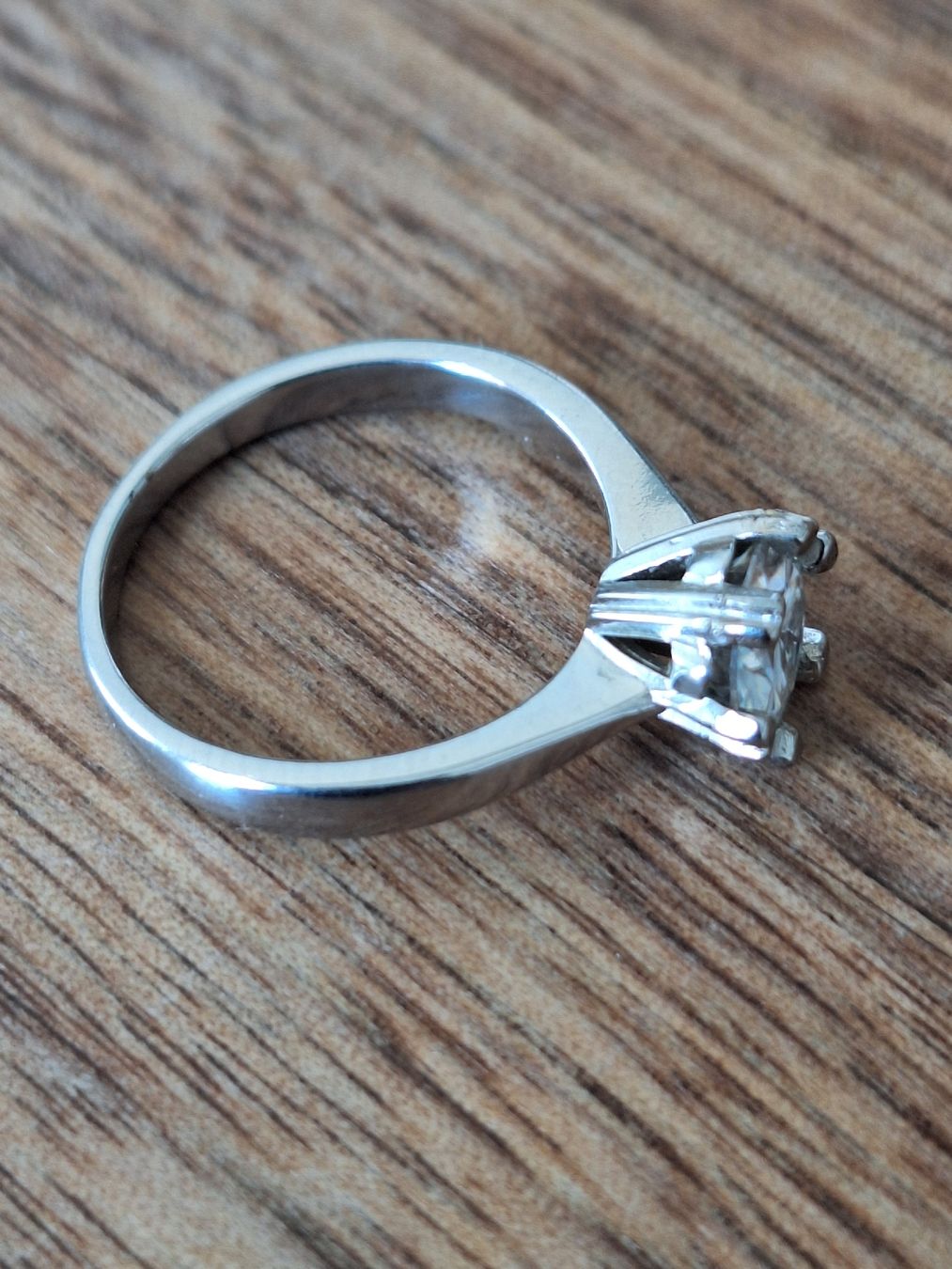 Anelli: Solitär Moissanit Ring 1.0 ct. D, VVS1, Sterling Silber  – Usato da Dornach venduto da bals28 7