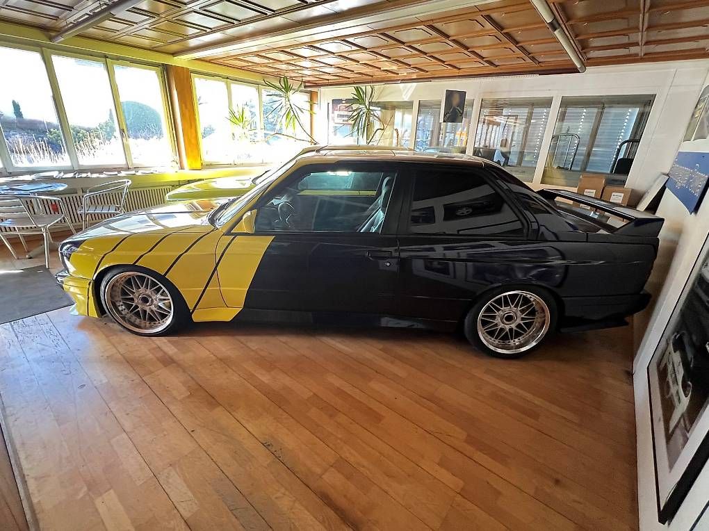 Automobili: BMW M3 Coupé E30 – Usato da Alpnach Dorf venduto da inf_56t7 2