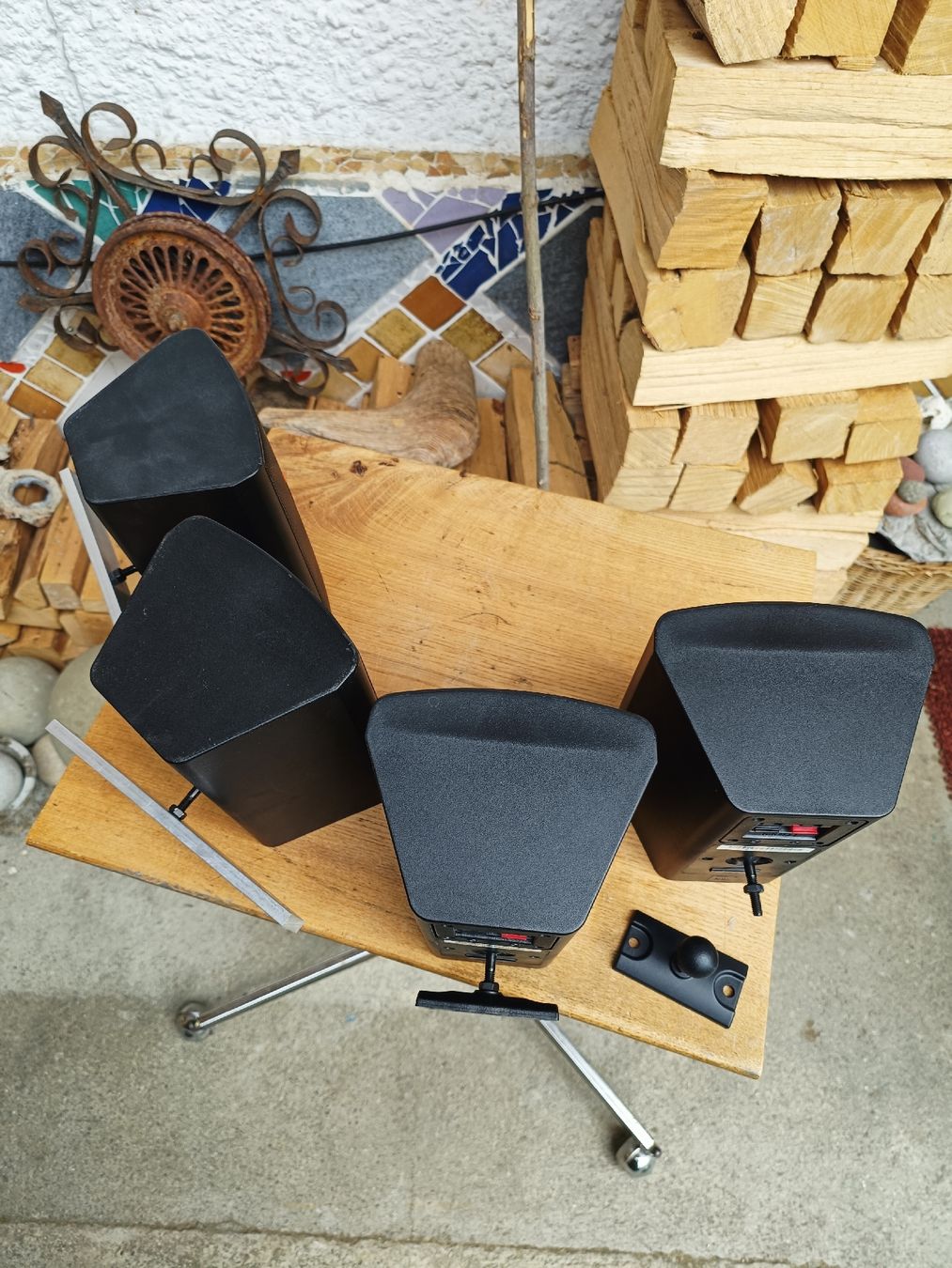 JBL Casse acustiche: 4 JBL Control 23 mit Wandhalterung – Usato da Steffisburg venduto da zulg03 5