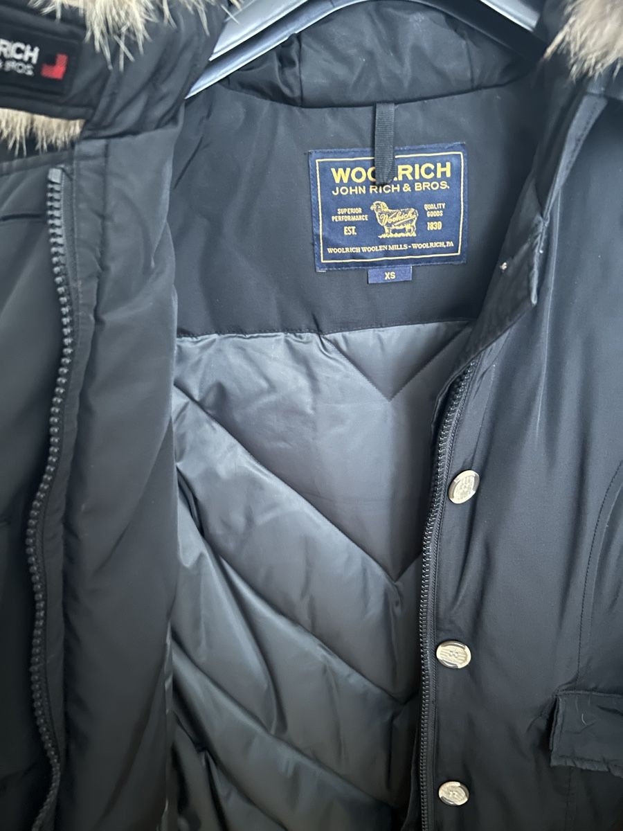 Woolrich Vestes: Originale Woolrich Arctic Parka Jacke – Neuf (Voir description) à Reinach BL par sofialovesme 3