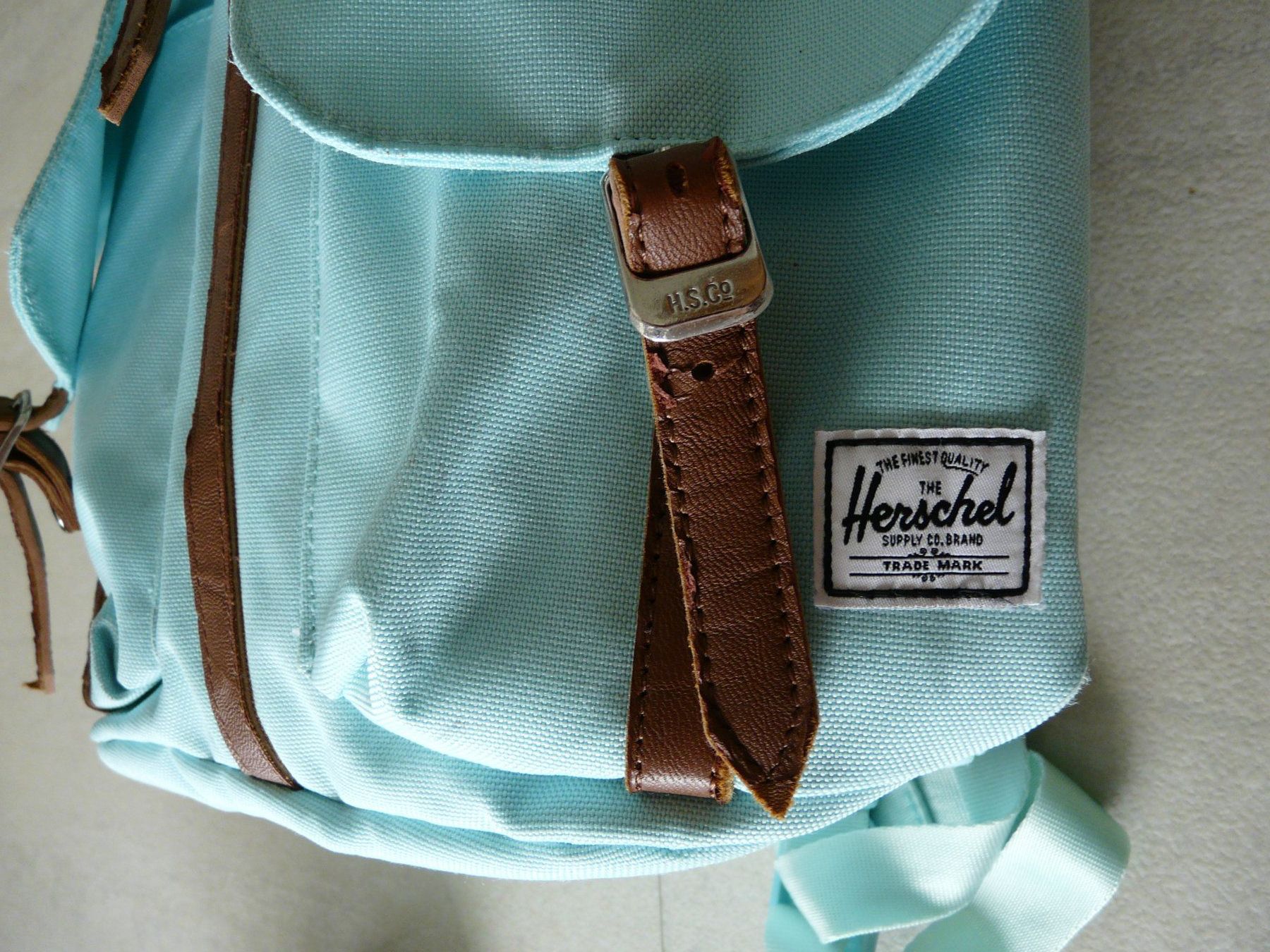Herschel Zaini: Sac à dos Herschel Rucksack – Nuovo (secondo la descrizione) da ERLINSBACH venduto da doudouce 1