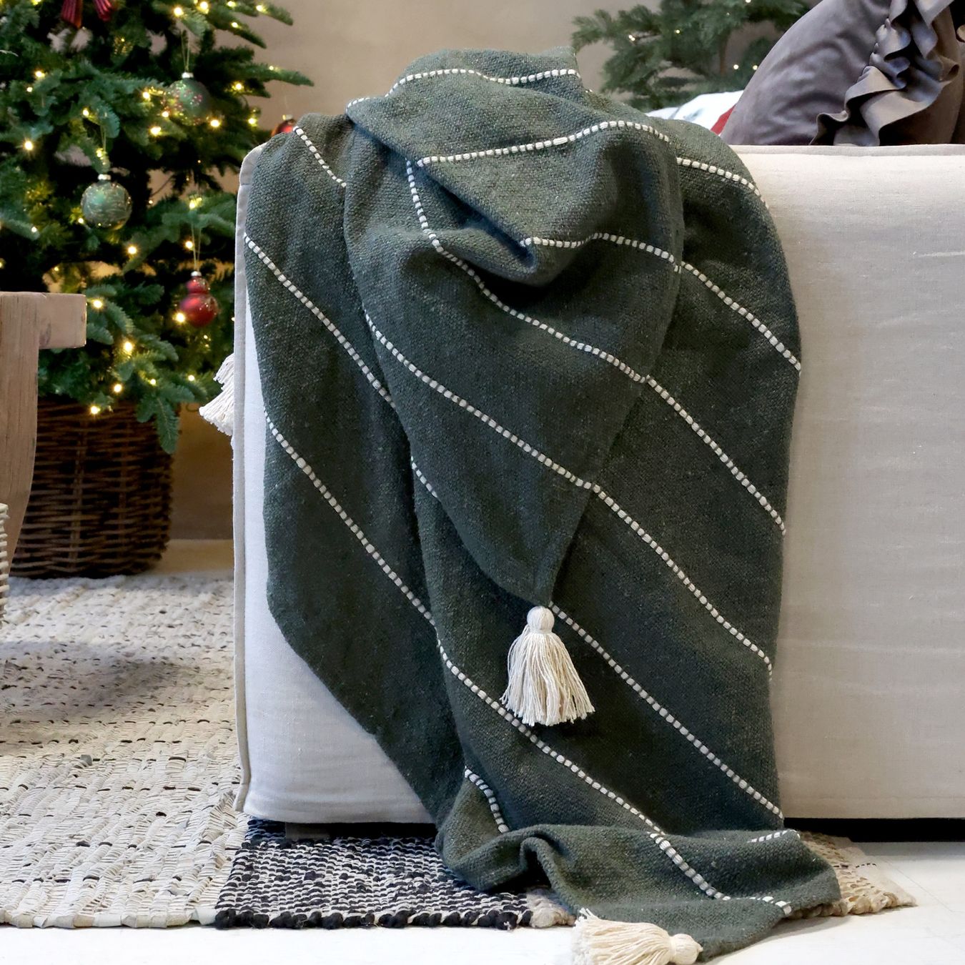 Coperte: Chic Antique Decke "Aix" mit Garnüberschuss – Nuovo e nell'imballaggio originale da Innertkirchen venduto da Glatthard-Interior