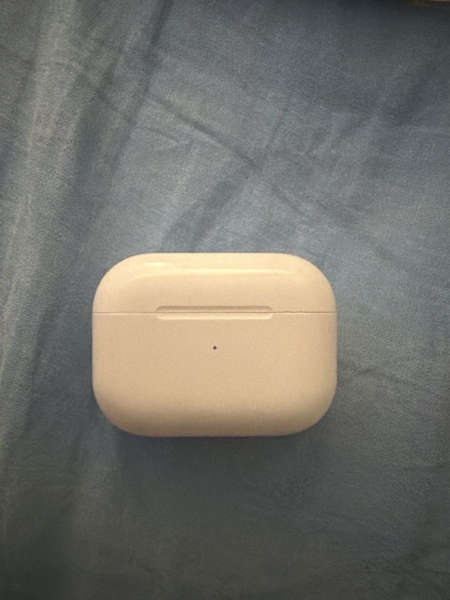 Apple Cuffie: Apple AirPods Pro (2. Gen) mit Ladecase – Usato da Hergiswil LU venduto da jan_rw52 1