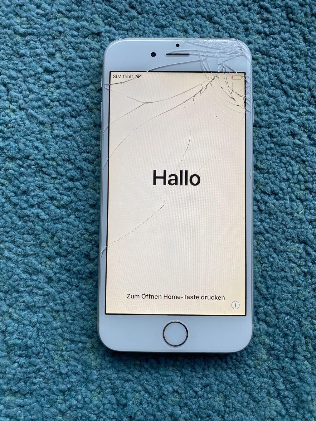 Apple Telefoni cellulari / Smartphones: iPhone 6 – Difettoso da Adliswil venduto da Busys