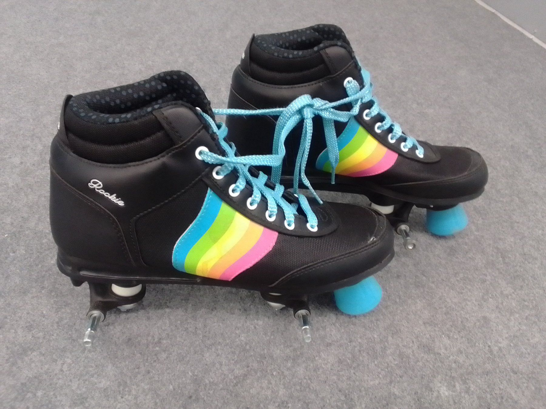 Rookie Pattini in linea & Pattini a rotelle: Patins à roulettes Rookie – Nuovo (secondo la descrizione) da Préverenges venduto da mam_629h 3