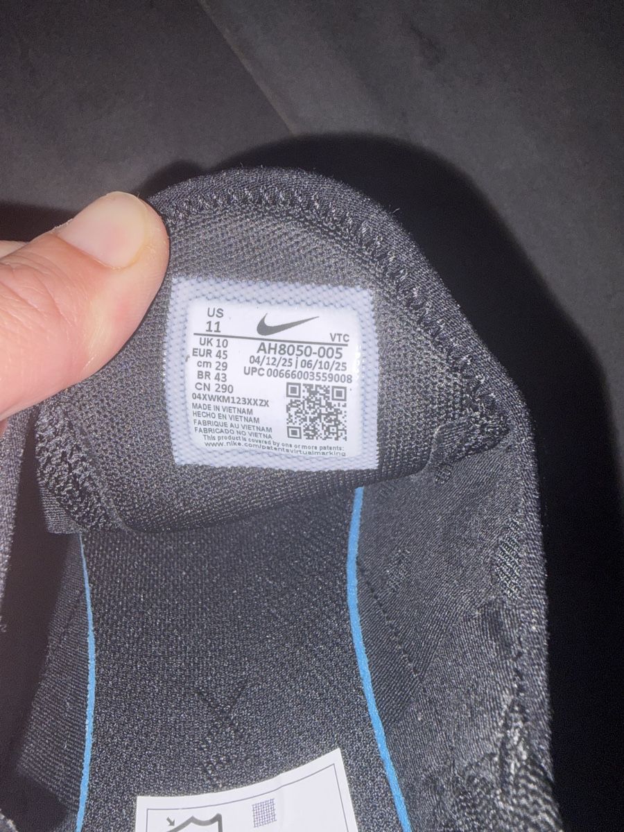 Nike Herrenschuhe: Nike Air Max 270 Black – Neu und originalverpackt aus Winterthur von Lady1987 3