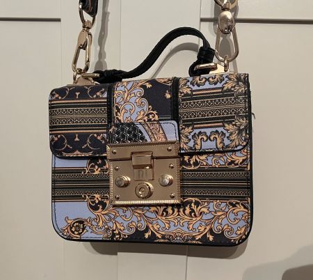 • Tasche von River Island •