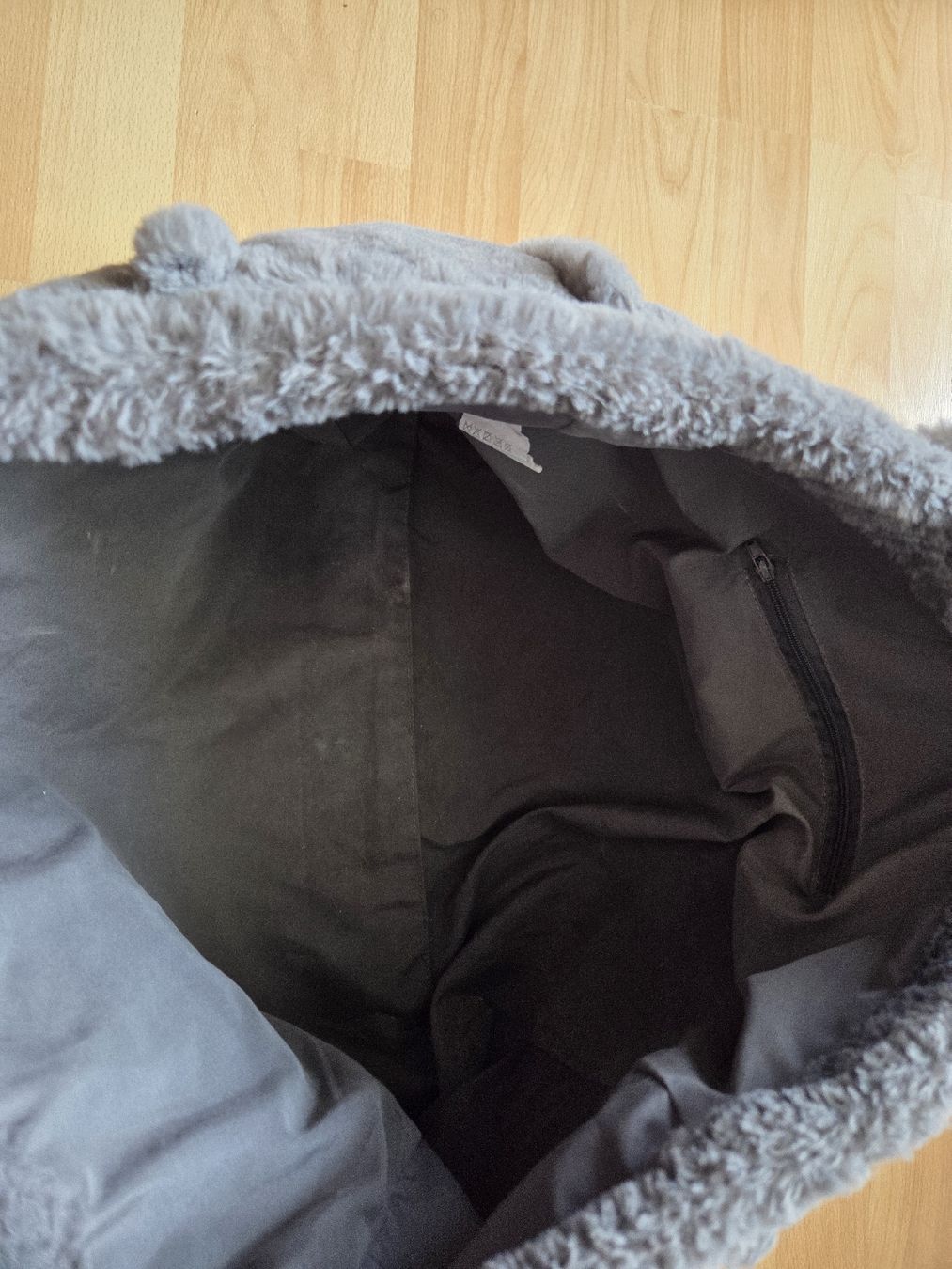 Borse da donna: Kuschelige weiche Tasche in grau – Usato da Bazenheid venduto da Han_06 1