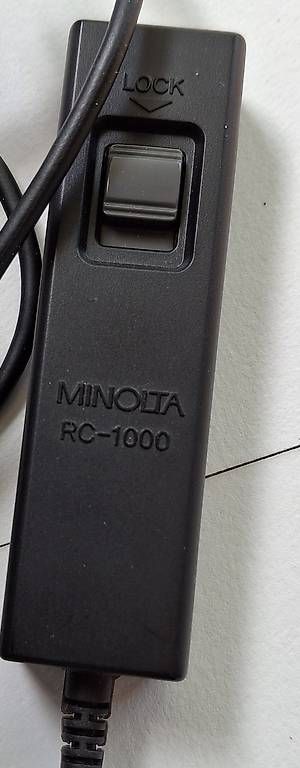 Minolta Kamera: Minolta Vintage Set RC-1000 + Griff + Taschen – Gebraucht aus Rüti ZH von Liliane_market 3
