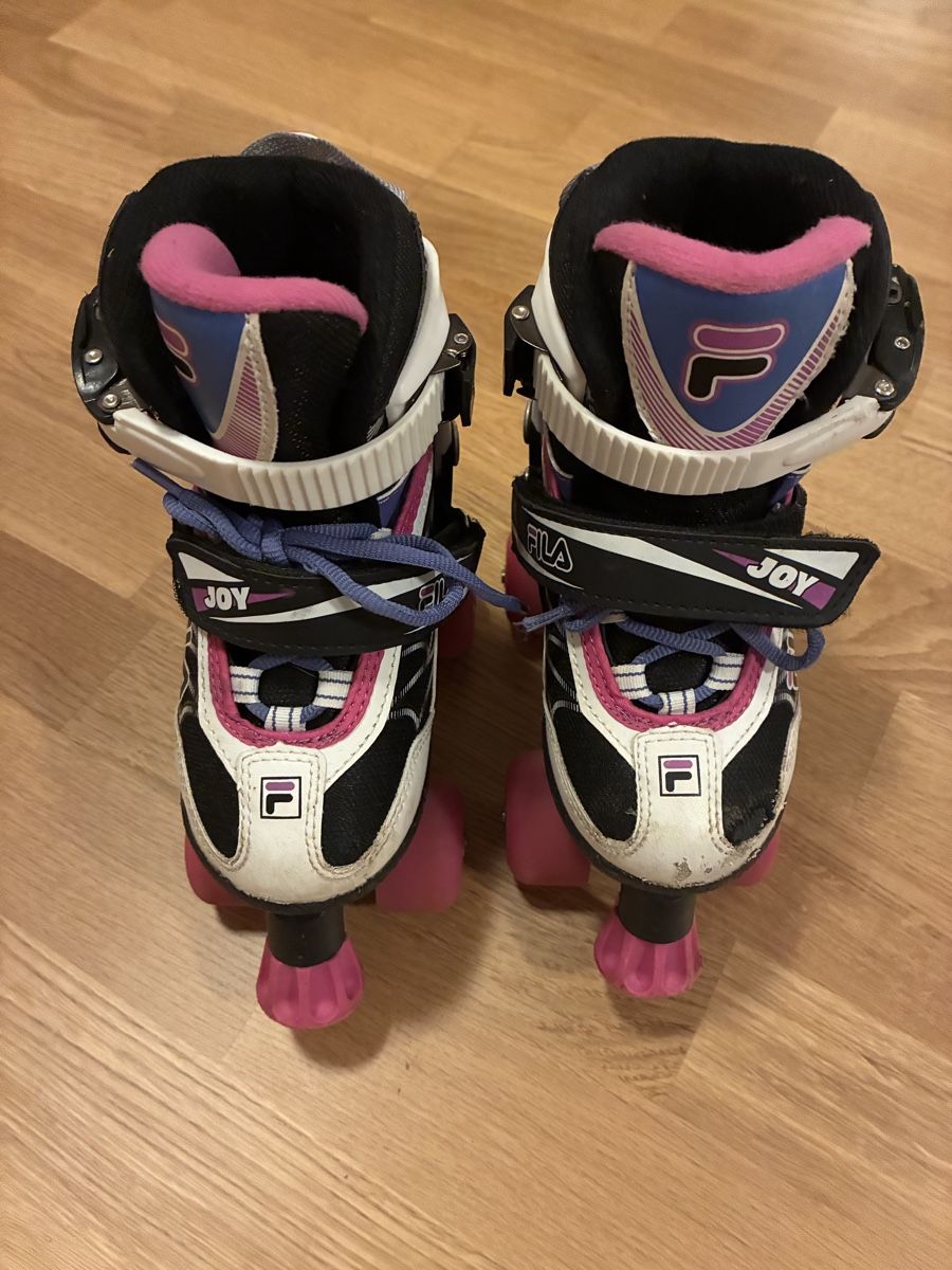 Fila Pattini in linea & Pattini a rotelle: Fila Roller Skates - size 31-34 – Usato da Zürich venduto da MEK51