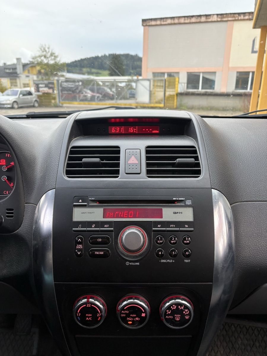 Suzuki Automobili: Suzuki SX4 4x4 – Usato da Wolfwil venduto da W202_Schweiz 8