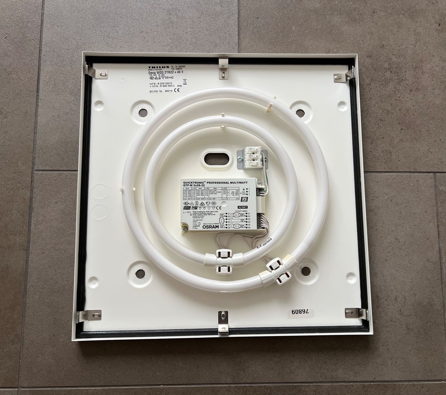 Lampadari & plafoniere: Trilux Deckenlampe WD3 – Usato da Birmensdorf ZH venduto da Zielasco 4