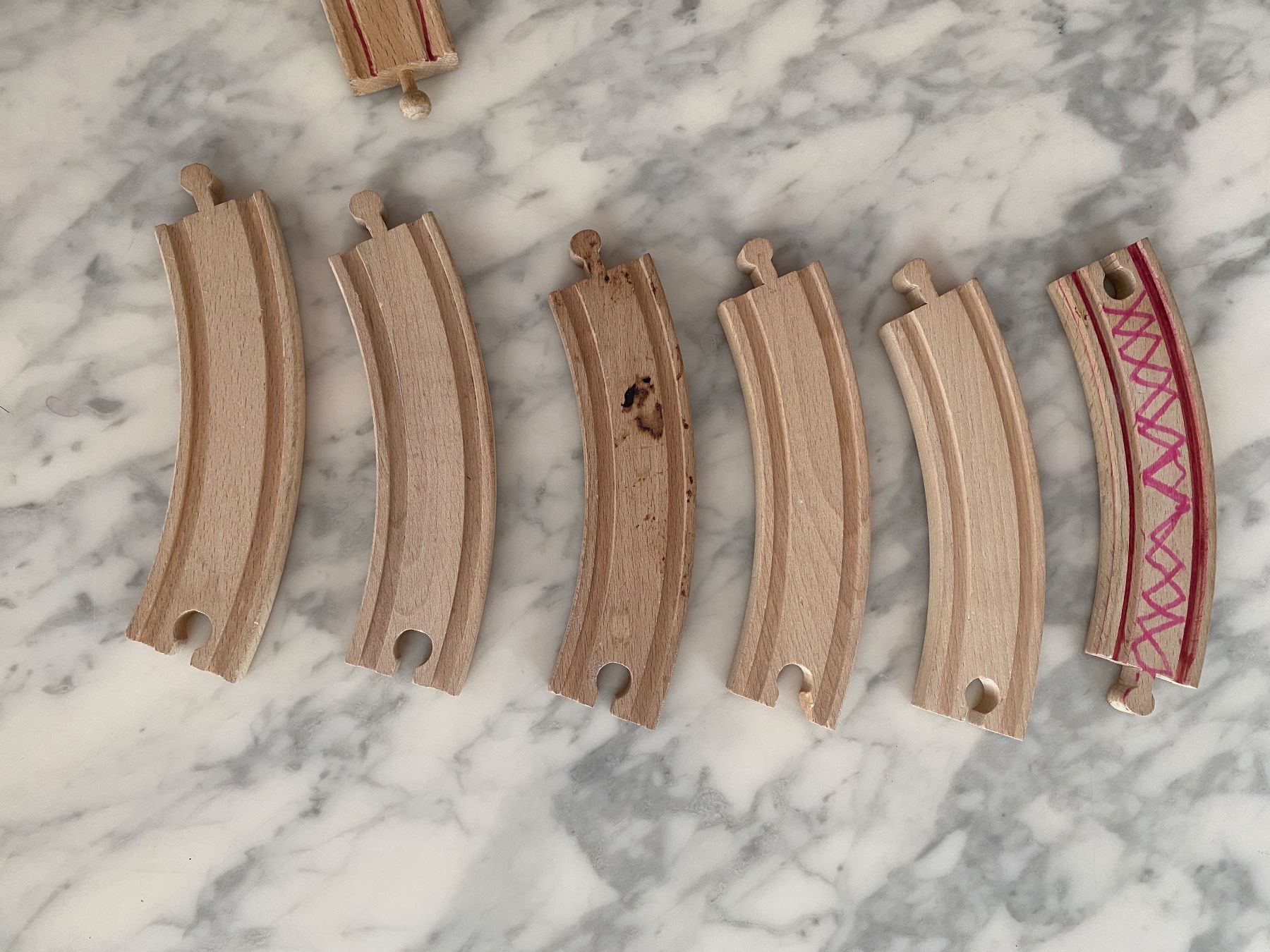 Brio Jouets: Brio Holz-Eisenbahn – D'occasion à Basel par Rivinus 7