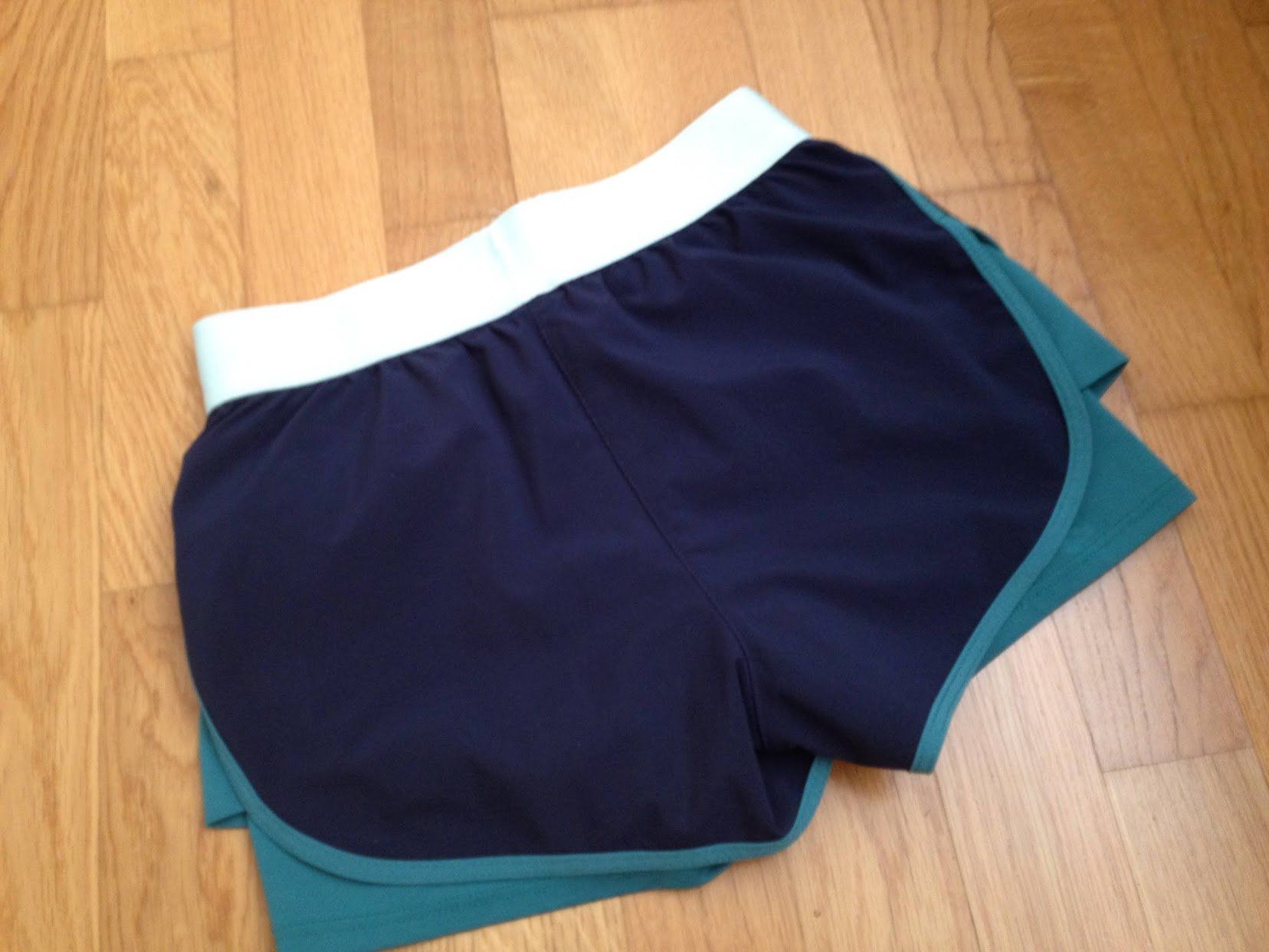 Pantaloni: Sport Shorts – Usato da Dübendorf venduto da Fip05 1