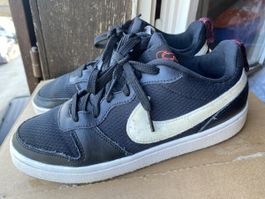 Nike Sneaker Gr. 38.5 Schwarz/Weiss
