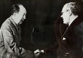 Mao Tse Toung, China, mit Poul Hartling, Dänemark, 1974