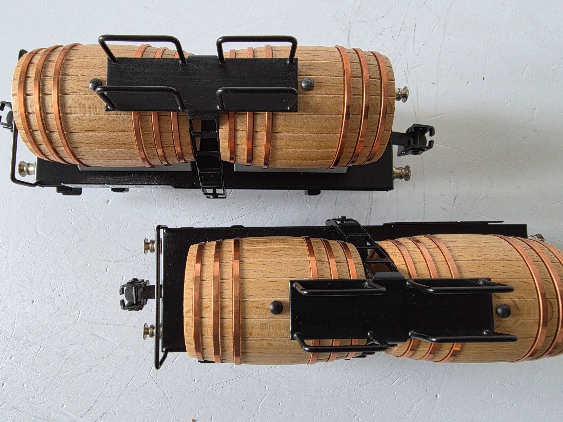 Märklin Modellini di ferrovie: ZANKA Replika 2 Stück SBB Weinfasswagen – Usato da Seuzach venduto da Loeckeli01 1