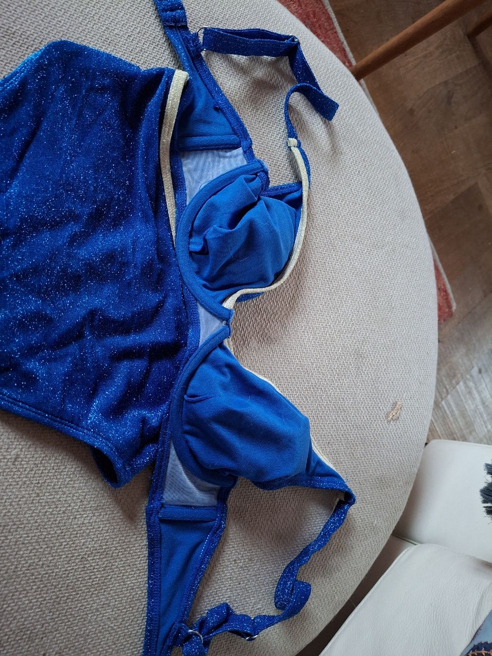 Maillots de bain & Bikinis: Bikini blau glitzer Grösse S einmal getragen – Neuf (Voir description) à Burgdorf par kar_6z98