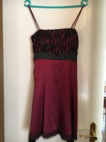 Robe cocktail bordeaux - état neuf - S/M