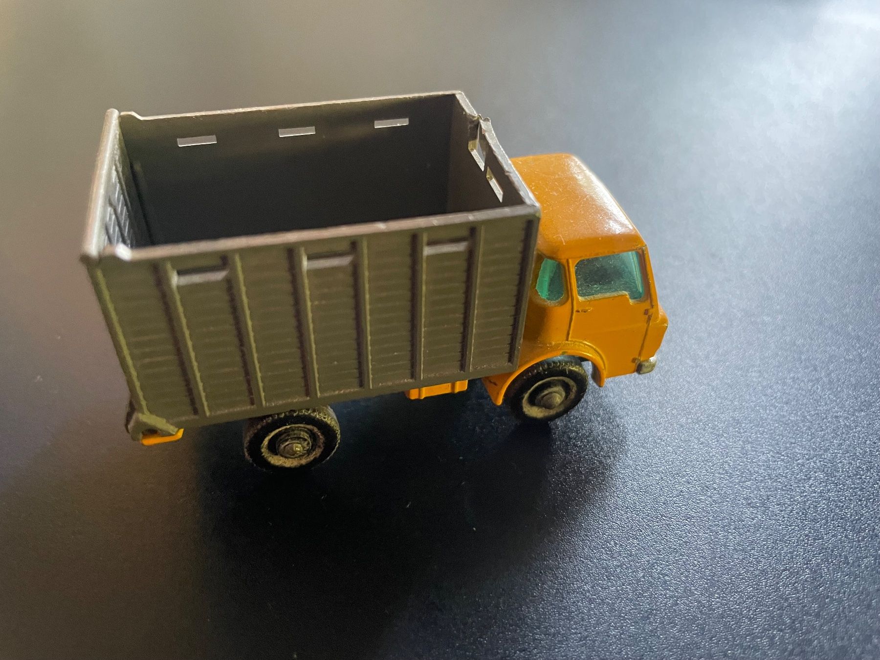 Matchbox Modellautos: Matchbox Series N° 37 Cattle Truck – Gebraucht aus Volketswil von rubin74 1