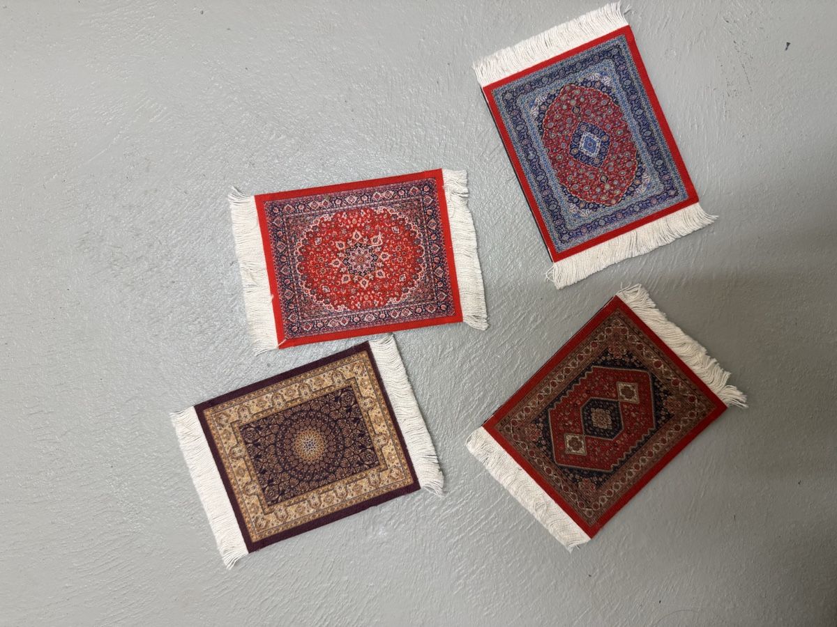 Untersetzer: 4 kleine Untersetzer mit Fransen neu Orientteppich – Neu und originalverpackt aus Kreuzlingen von ila_2hft