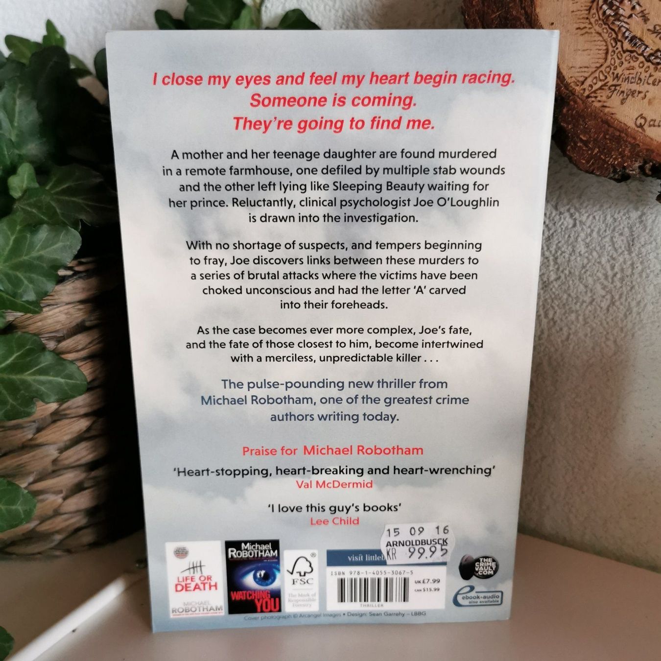 Bücher: Close Your Eyes - Michael Robotham – Neu (gemäss Beschreibung) aus Veytaux von lelivreouvert 2