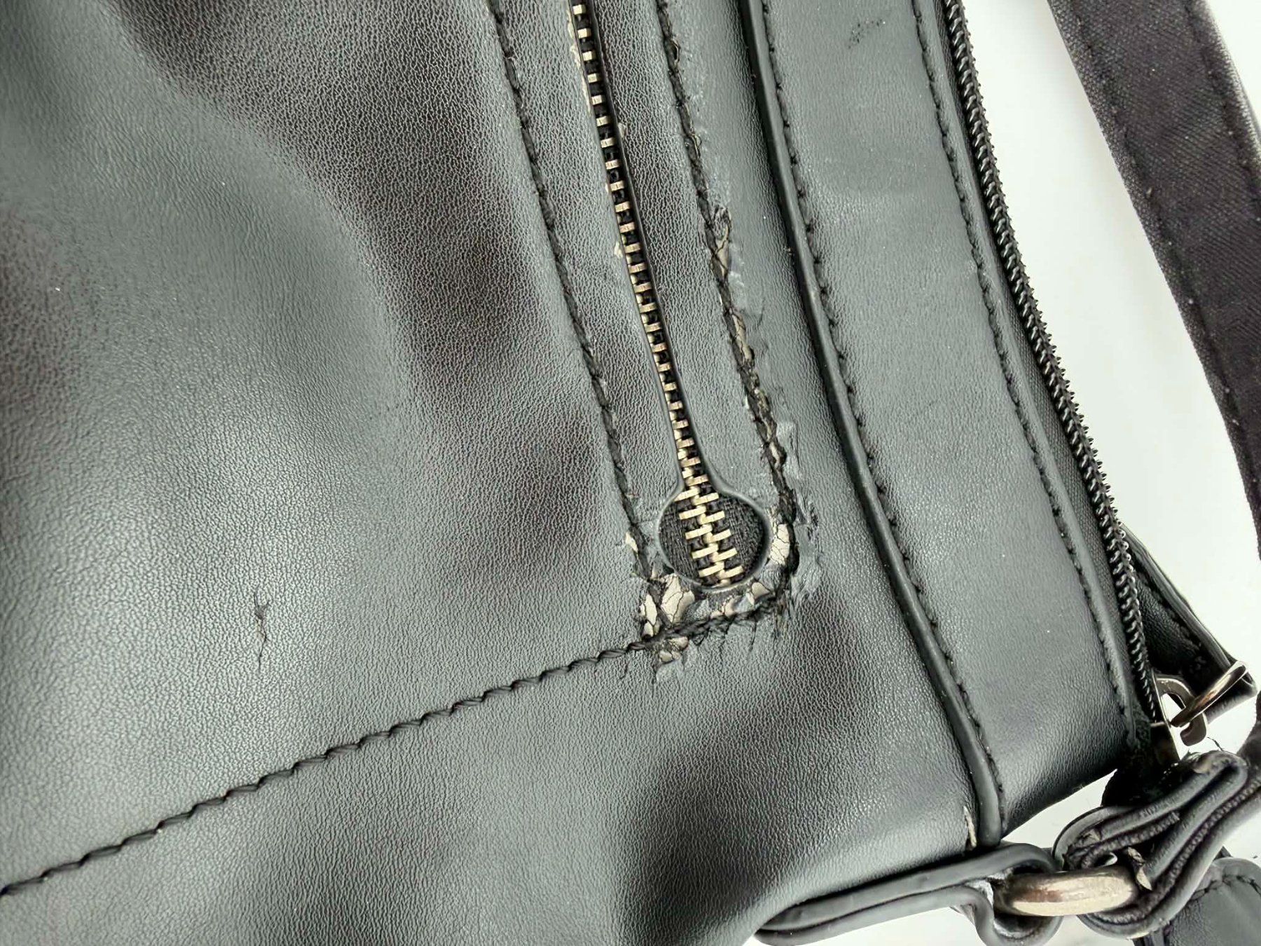 Borse da donna: Handtasche  📌 – Usato da Riehen venduto da edu_92w7 9