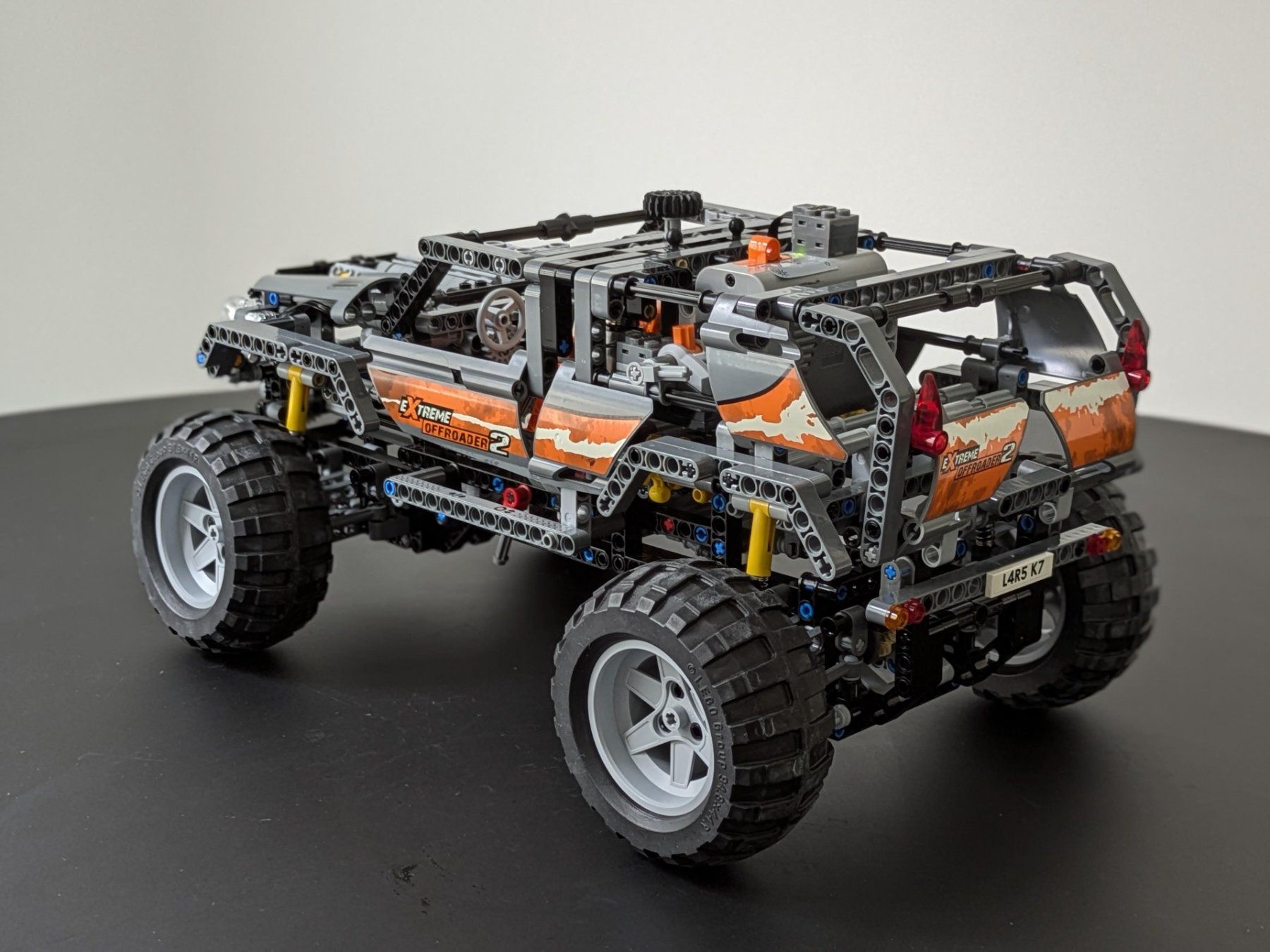 Lego Kit di costruzioni: LEGO TECHNIC 8297 - Off Roader (2008) – Usato da lausanne venduto da searno 7