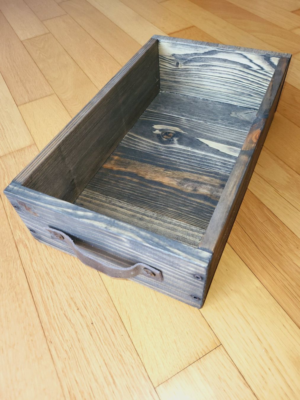 Articoli in legno: Holzbox mit Trageriemen – Nuovo (secondo la descrizione) da Waltenschwil venduto da creativeline
