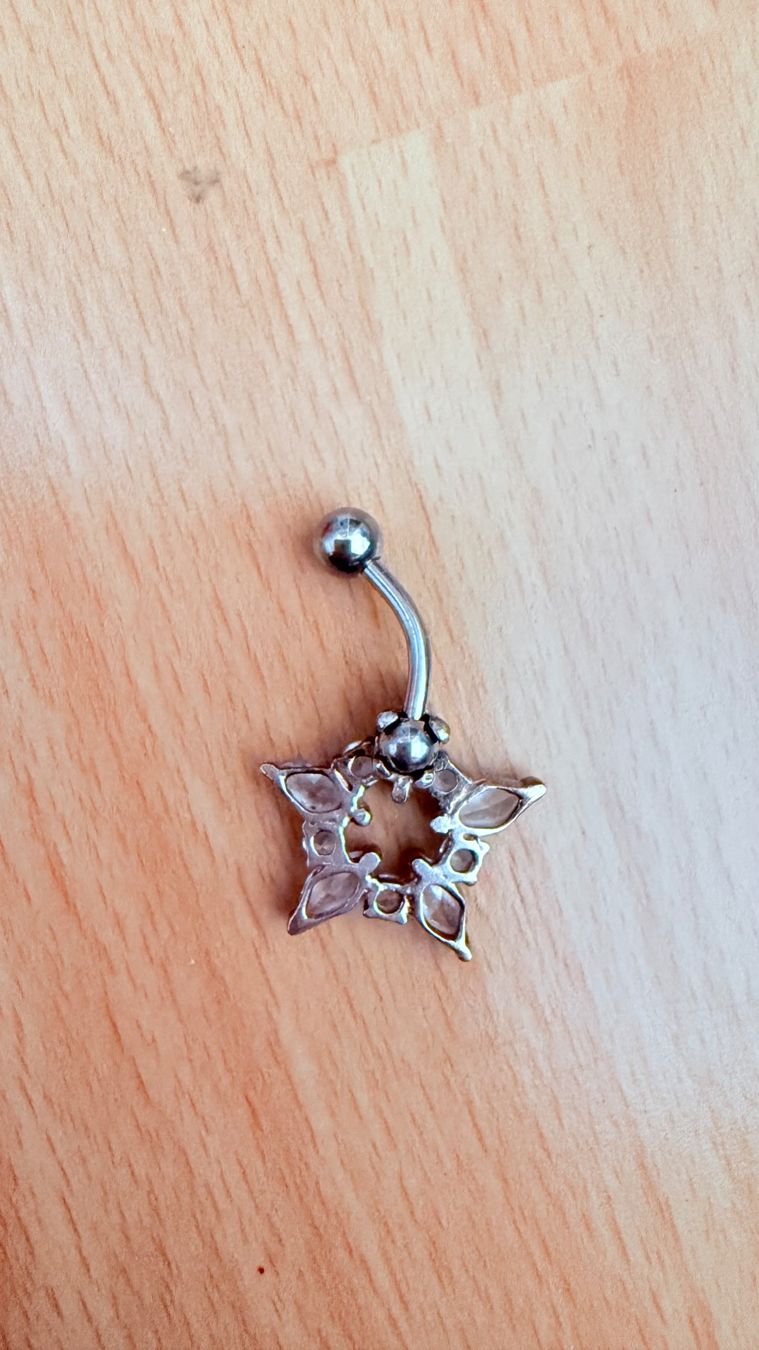Gioielli per piercing: • Bauchnabelpiercing / Piercing • – Usato da Basel venduto da mendoza13 1