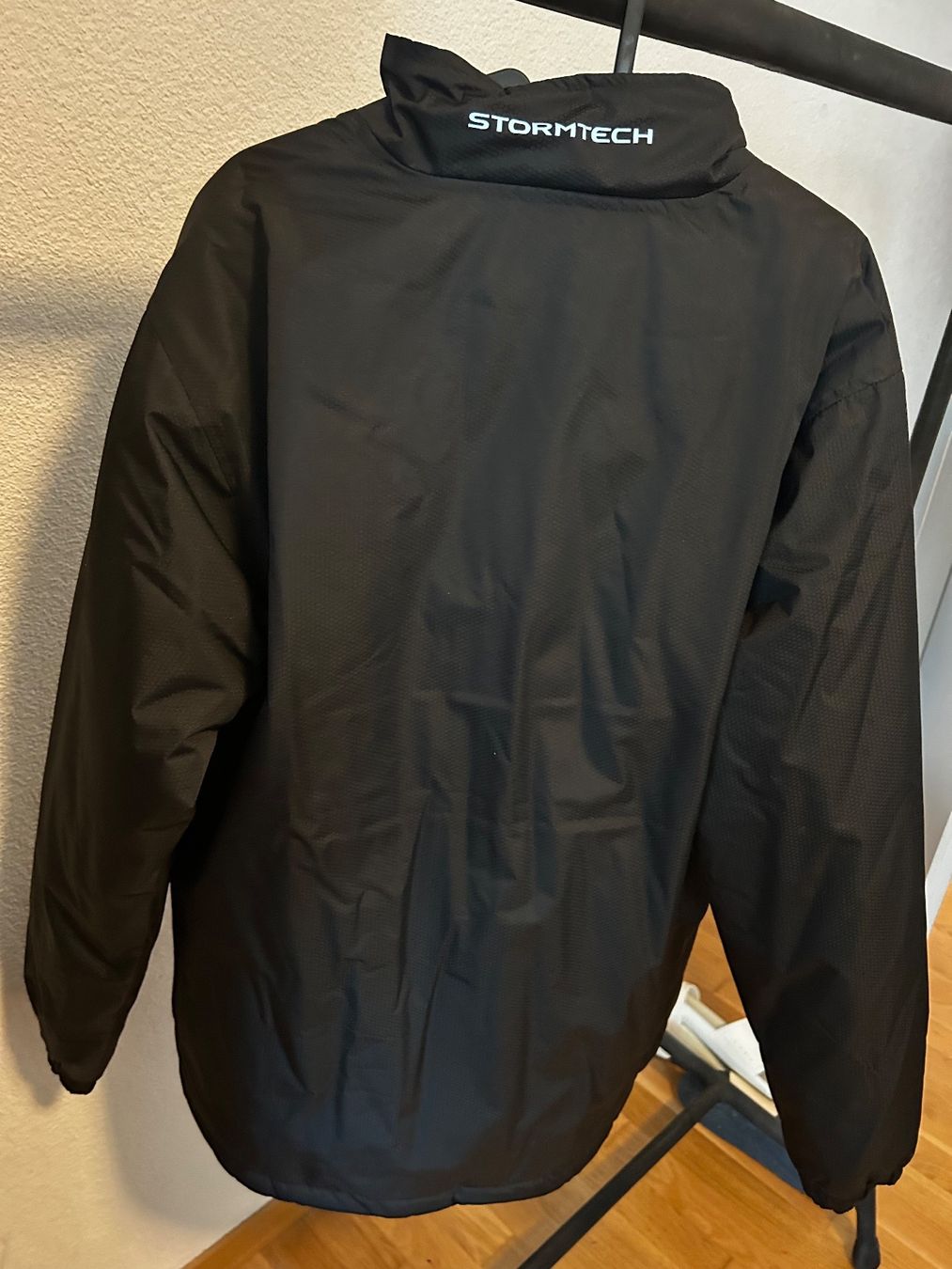 Vestes: Stormtech Jacke Grösse L – Neuf (Voir description) à Niederuzwil par sifel 1