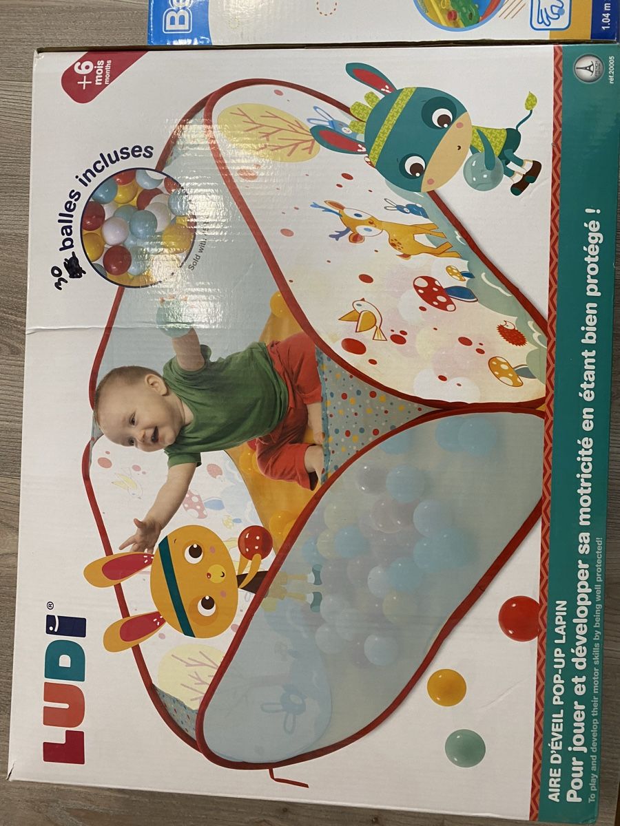 Giocattoli: Spieldecke mit Spielbogen +Bällebad+ Ingenuity Babyschaukel – Usato da Chur venduto da mar_6k6w 1