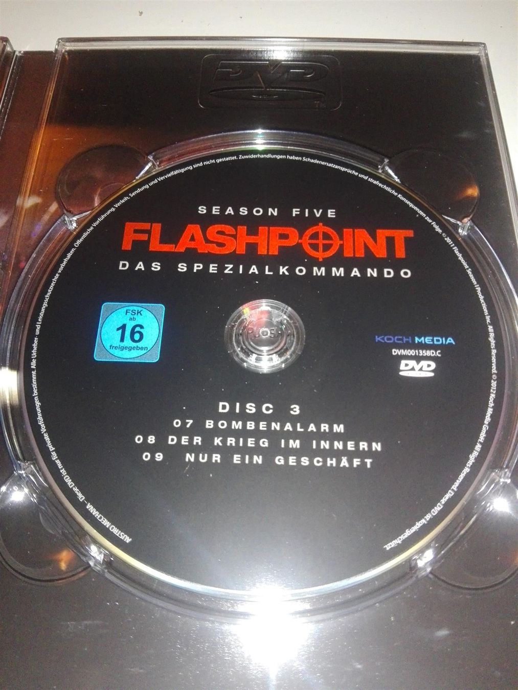 Tutti i DVDs: Flashpoint - Das Spezialkommando  (5.Staffel) – Usato da St.Galllen venduto da elkaphone 3