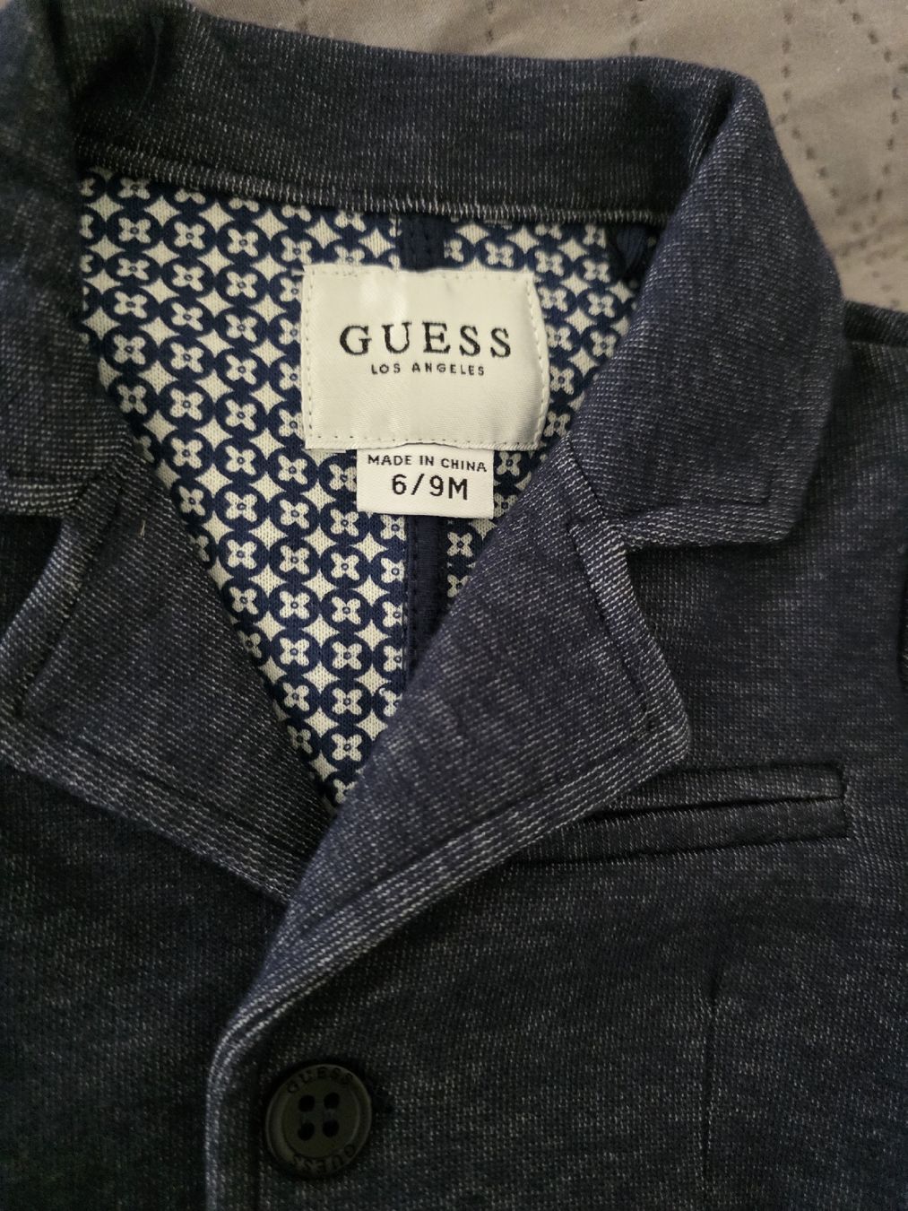 Guess Ensembles coordonnés: set per bambini – Neuf (Voir description) à Buchs AG par tac_zz5h 4