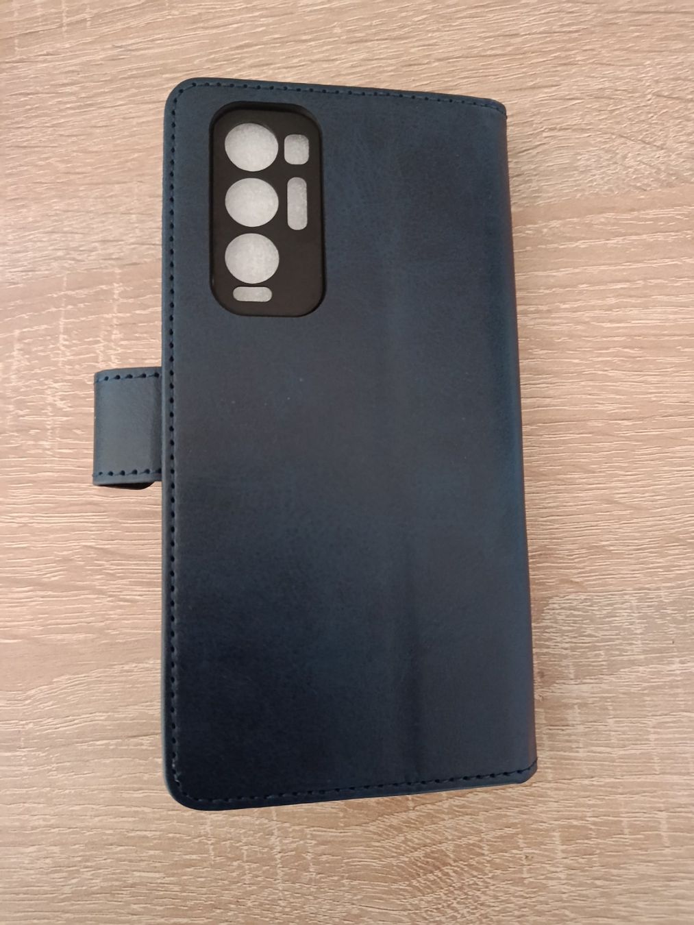 Oppo Handys / Smartphones: Oppo Find X3 Neo – Neu (gemäss Beschreibung) aus Rorschach von Aqua04 1