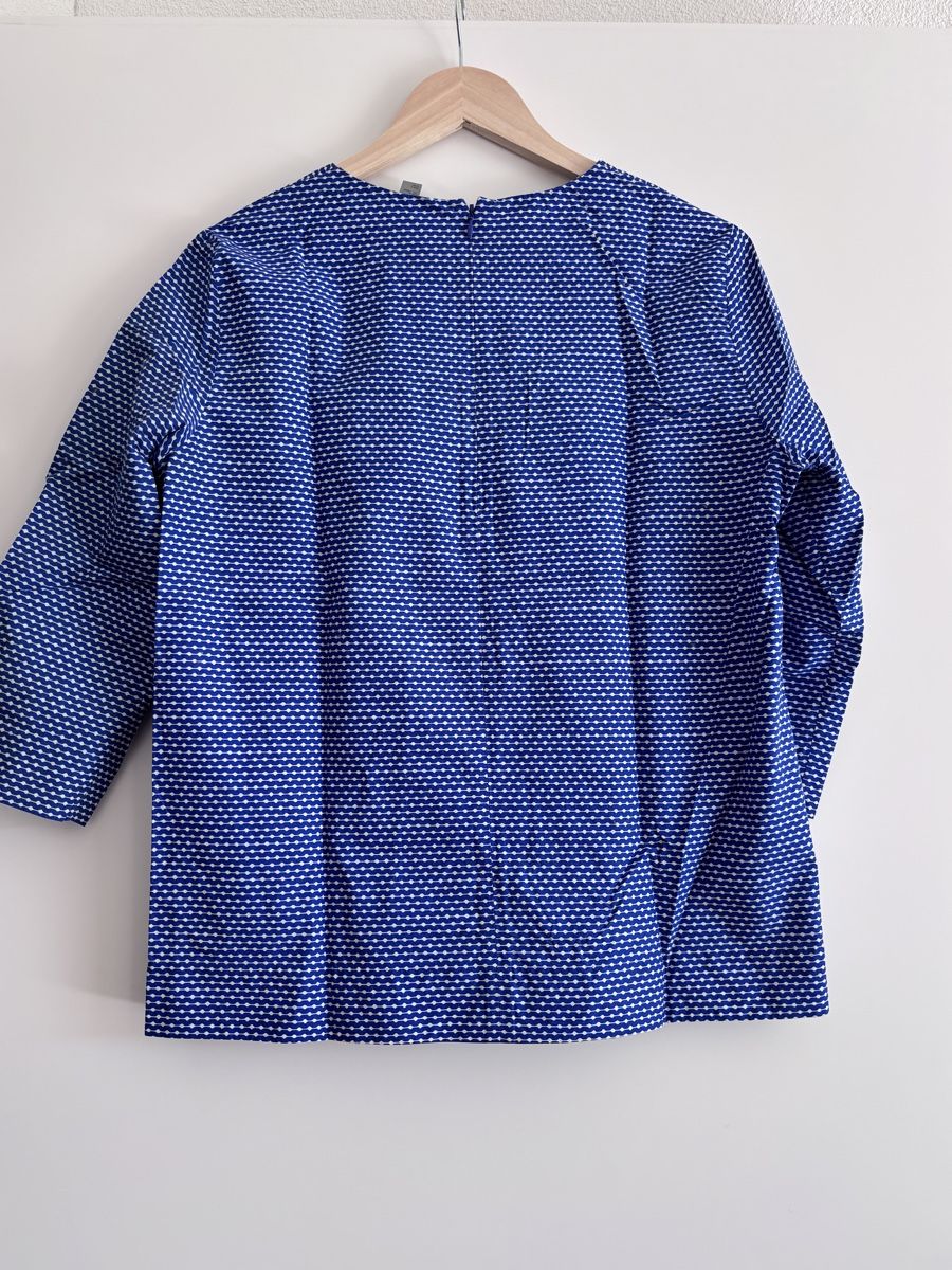 Cos Camicette: COS Chemisier bleu  / Blaue Bluse - 42 – Nuovo (secondo la descrizione) da Thalwil venduto da Salome89CH 1