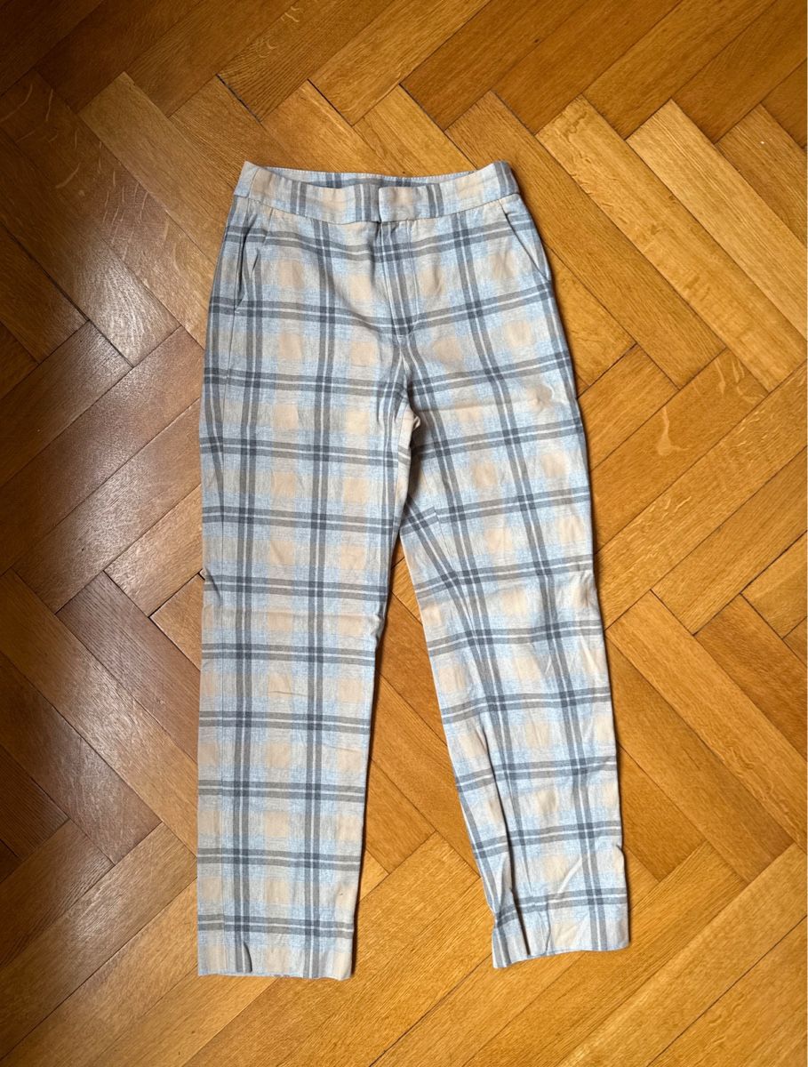 Pantaloni: Hose Massimo Dutti, 34 – Usato da Zürich venduto da sasast