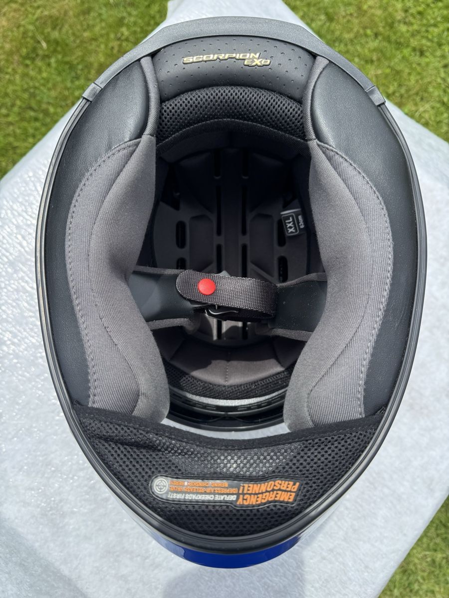 Caschi & visiere: Helm – Nuovo e nell'imballaggio originale da Matten b. Interlaken venduto da Eddy84 7