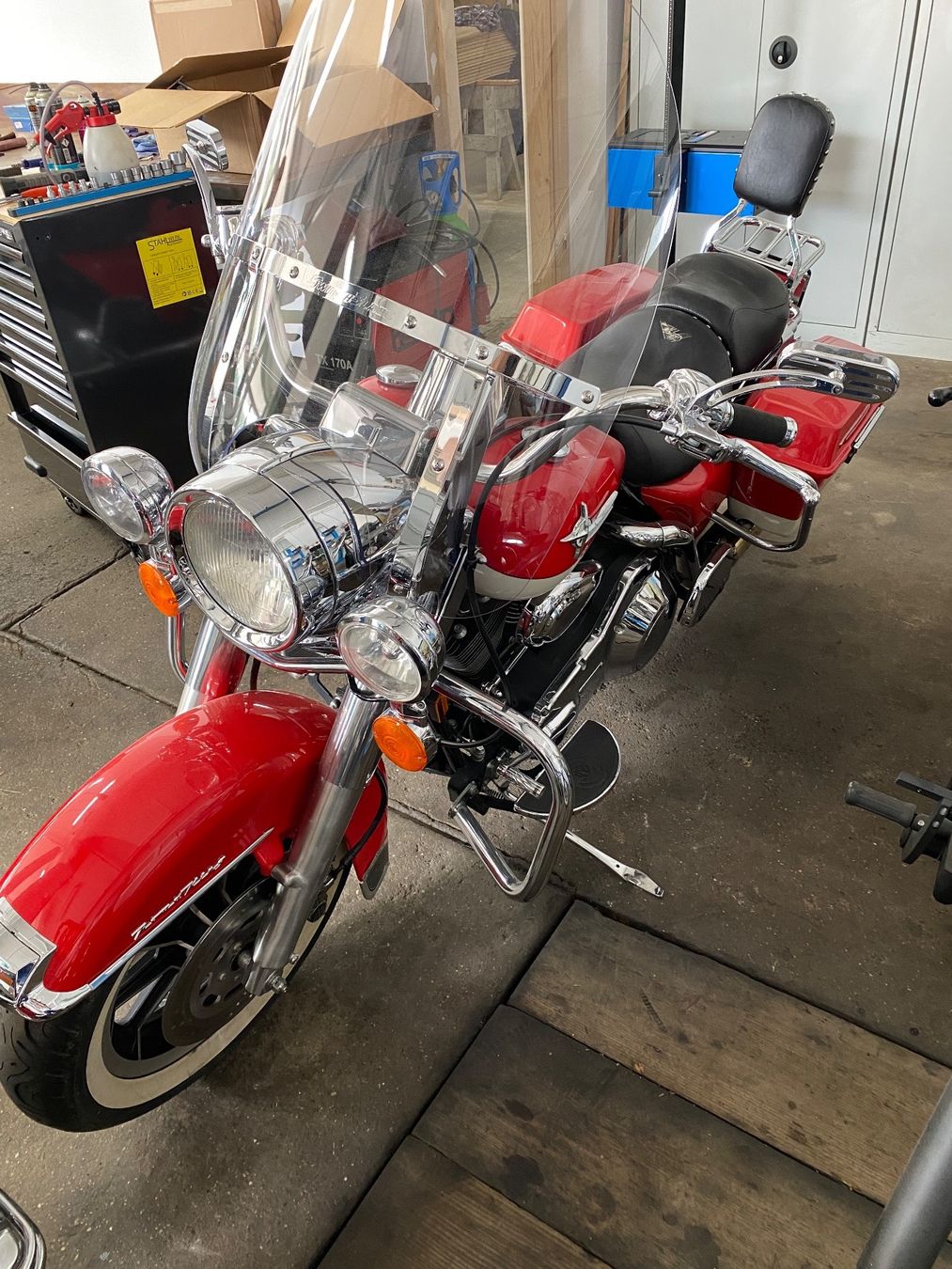 Harley-Davidson Touring: Harley Davidson FLHR Road King – Gebraucht aus Kriechenwil von  4