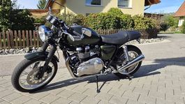 Triumph Thruxton 900 EFI