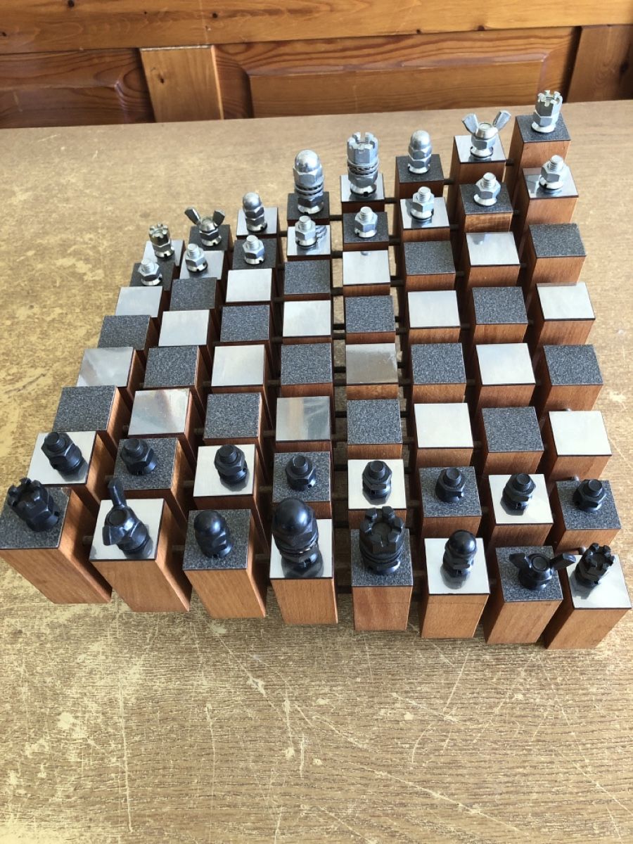Giochi: Jeu d’échec en 3 D rareté – Usato da payerne venduto da jag67