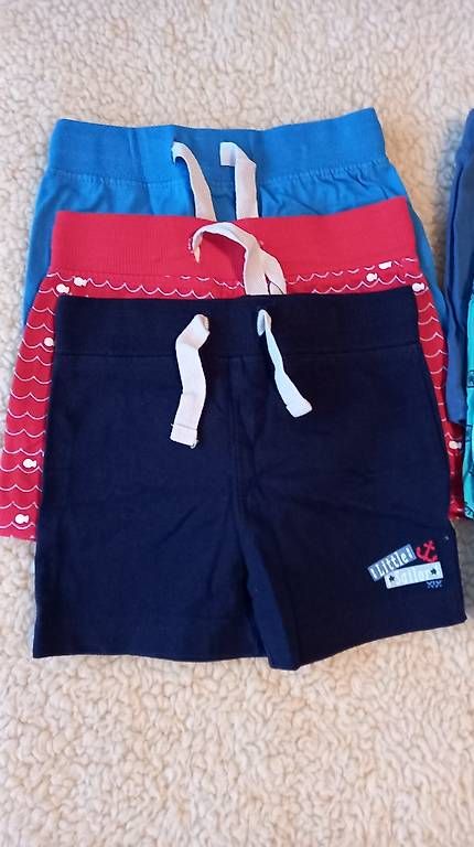 Pantaloni: Kurze Hosenset – Usato da Wattwil venduto da Rainbow412 2