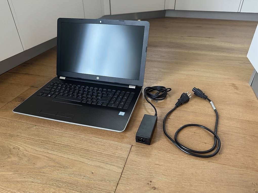Hewlett Packard Notebook: HP Notebook - 15-bs187nz – Usato da Kirchleerau venduto da fae_fz82