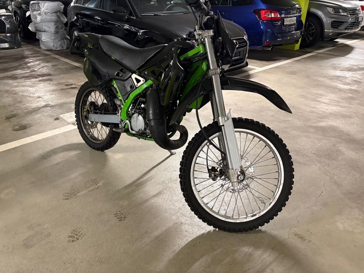 Kawasaki Enduro: Kawasaki KDX 125 – Usato da Buchs ZH venduto da Pitschpitsch 2