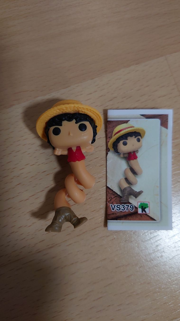 Funko Figuren: Kinder Joy One Piece Monkey D. Luffy – Neu (gemäss Beschreibung) aus Oberbüren von cas_hnn7