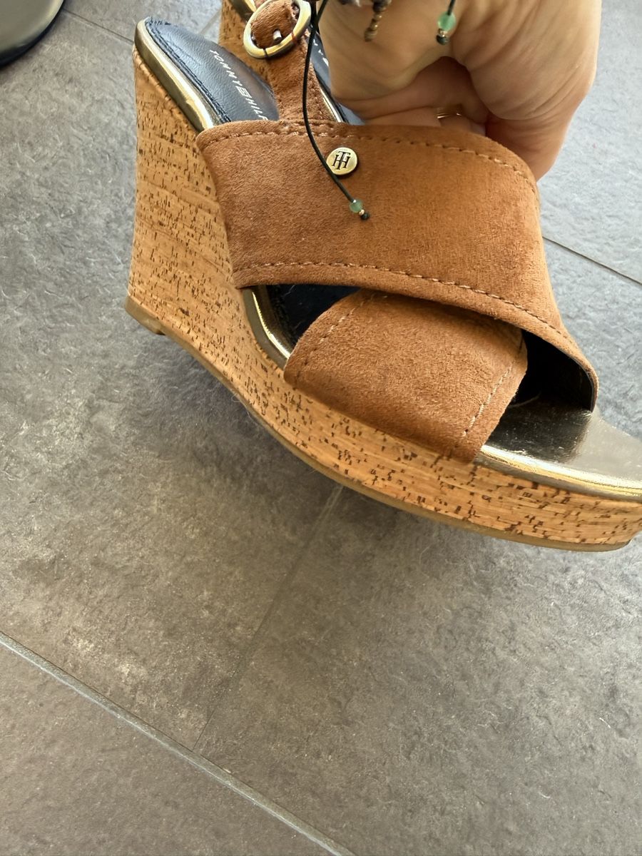 Tommy Hilfiger Damenschuhe: Tommy Hilfiger shoes size 39 – Neu (gemäss Beschreibung) aus Walchwil von Luxury_wardrobe 1