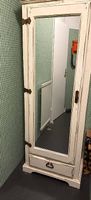 Spiegelschrank